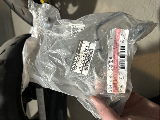 17520EZ30A Nissan/Infiniti 