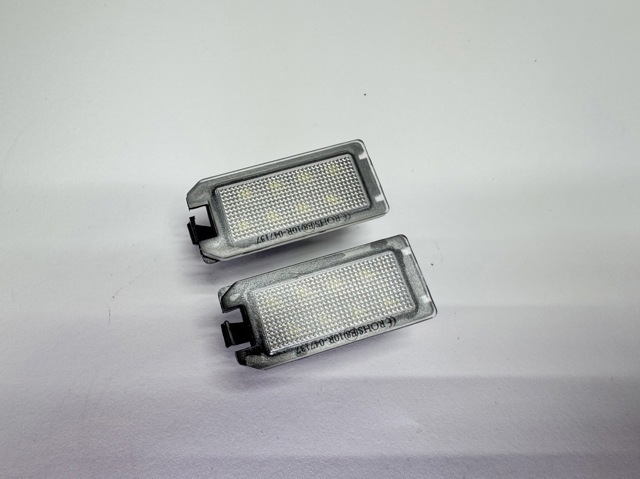 Ліхтар підсвічування заднього номерного знака Detali IF DF18995 ціна, від 17.08 USD