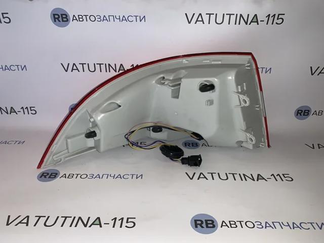 Фара задня права зовнішня FPS FP6417F2P ціна, від 102.29 USD