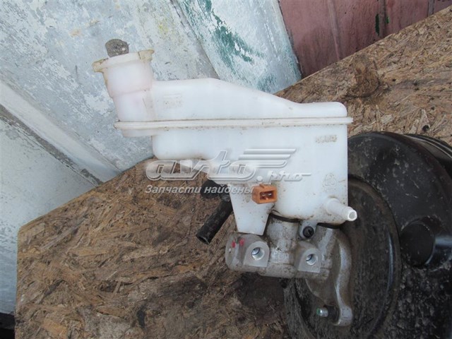 Головний гальмівний циліндр 58510A7110 Hyundai/Kia