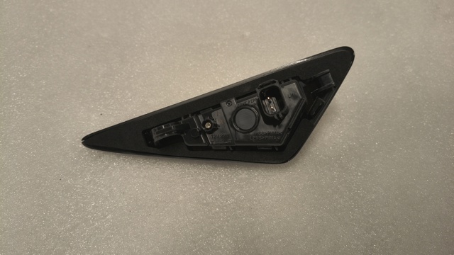 158828300D Tesla 