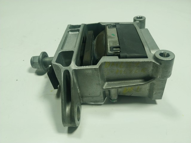 Подушка (опора) двигуна, передня Land Rover LR128245 ціна, від 139.53 USD