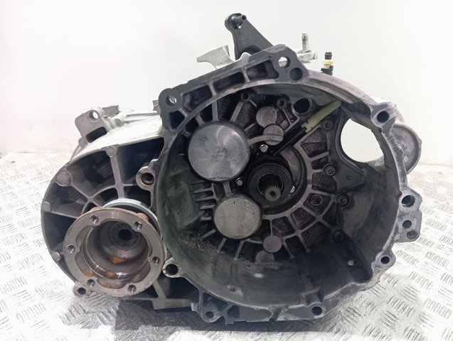 МКПП на Audi Q3  F3B