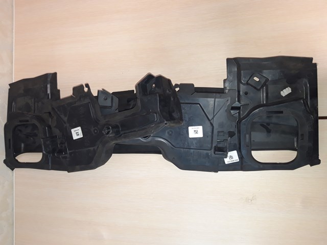 Повітроводи системи охолодження двигуна BMW 51647359818 ціна, від 60.07 USD