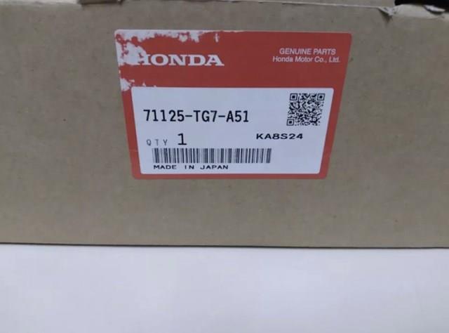 Купити 71125TG7A51 Honda 