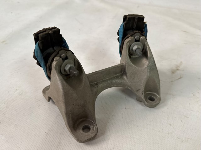 Купити 22316796613 BMW Кронштейн подушки КПП