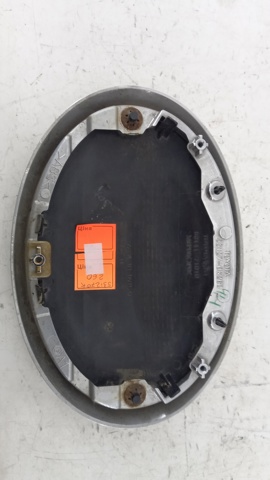 Фірмовий значок решітки радіатора Toyota 531270K260