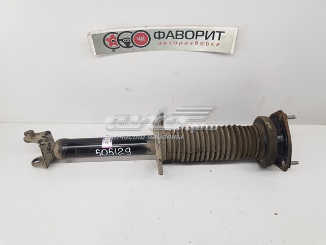 Амортизатор задній 562104GE0C Nissan/Infiniti