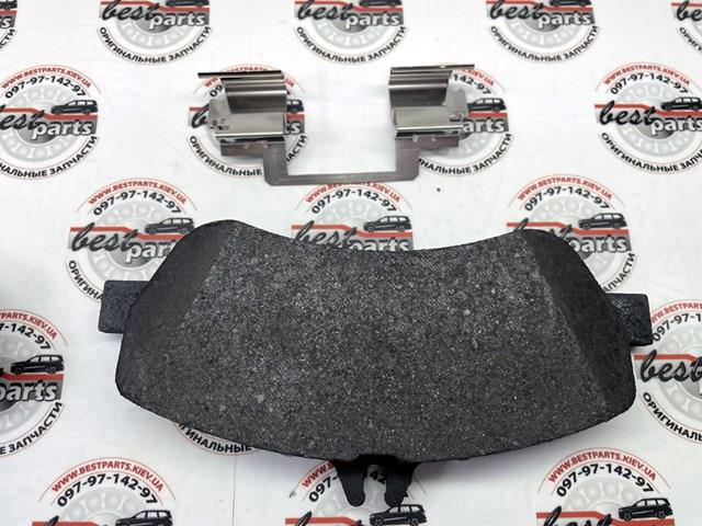 Гальмівні колодки Mercedes A000420930490 ціна, від 128.93 USD