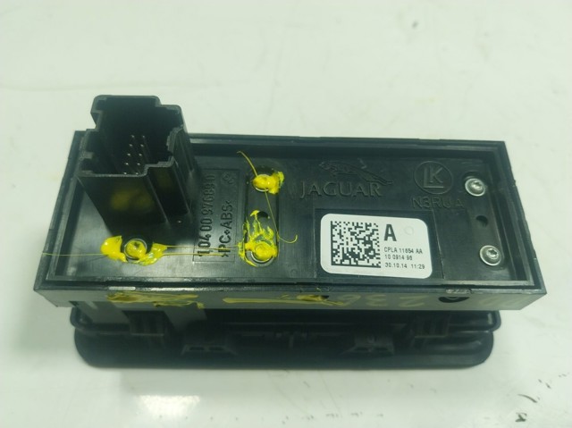  Land Rover CPLA11654CA