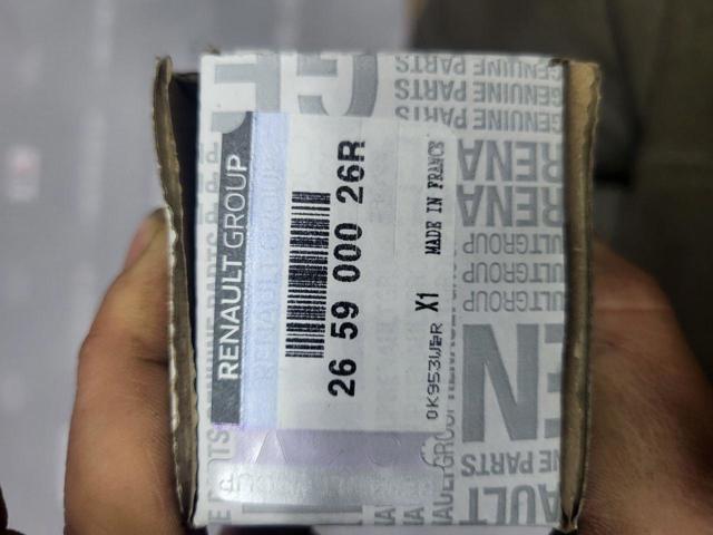  Renault (RVI) 8200037988