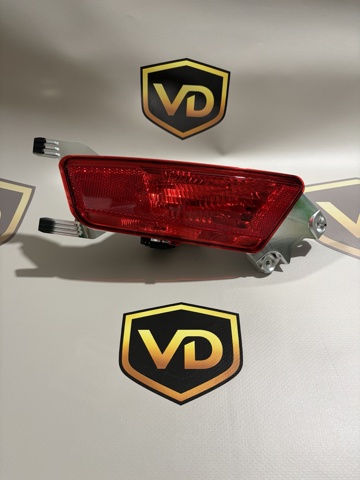 Купити LR025149 Land Rover Ліхтар протитуманний задній, лівий