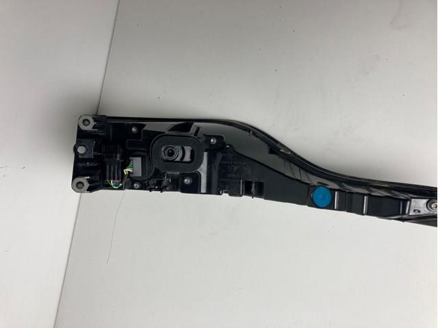 LR128379 Land Rover Фара задня права зовнішня