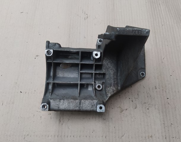 1736956 BMW 