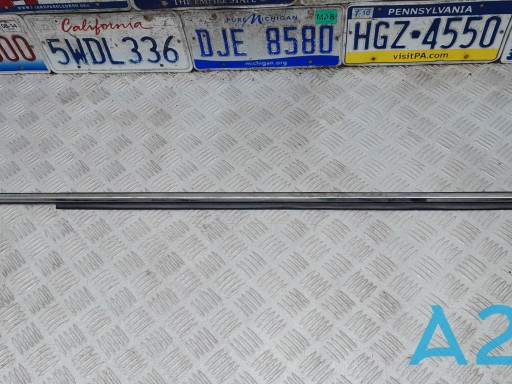 TK4850670 Mazda Молдинг опускного скла двері задньої, лівої