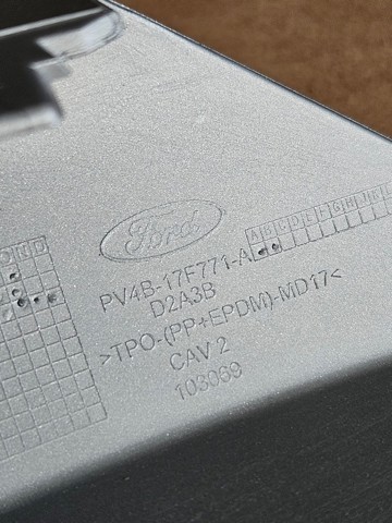 PJ6Z8419A Ford Молдинг переднього бампера, центральний