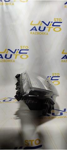 Фара права 7701071368 Renault (RVI)