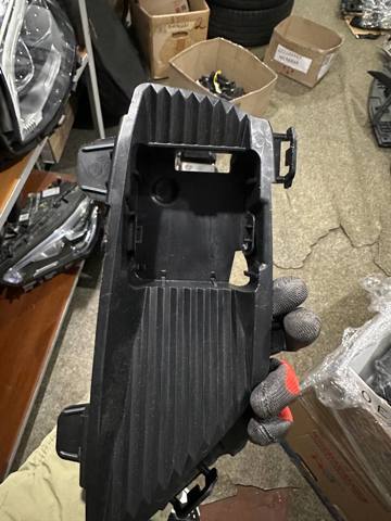  Mercedes A2978851301 ціна, від 40.28 USD