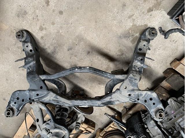 Балка задньої підвіски поперечна Ford DB5Z5R003F ціна, від 136.82 USD
