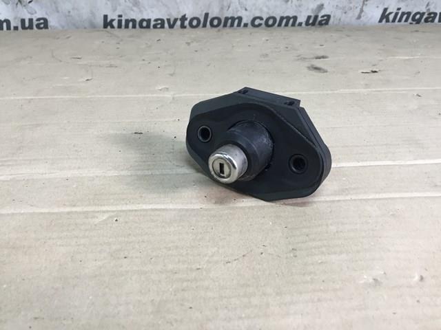 Купити 51247194181 BMW 