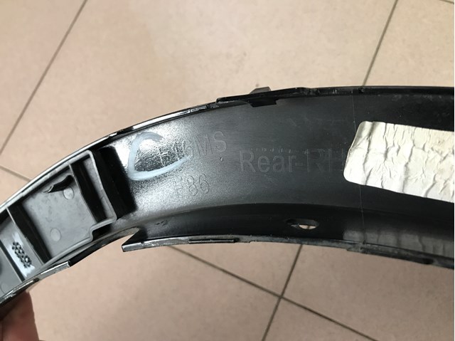 Розширювач заднього крила, правий 51778065898 BMW