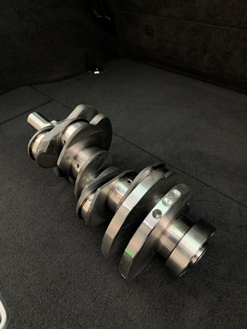 Вал колінчастий і маховик Britpart LR038168 ціна, від 1425.95 USD