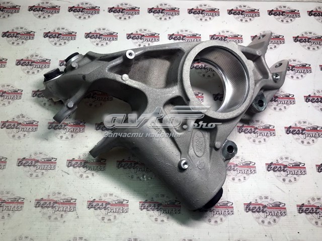 Купити LR043594 Land Rover Цапфа ліва