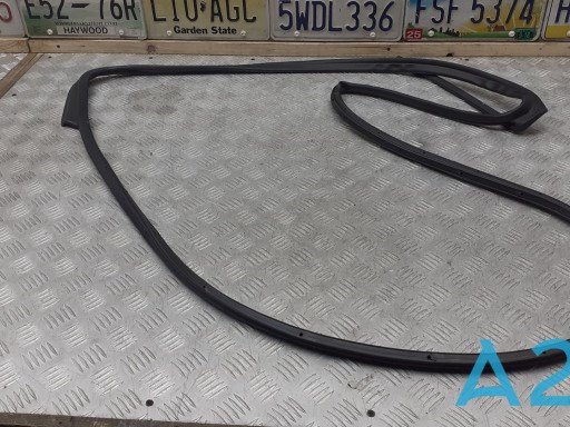 Honda 72850T2AA02 ціна, від 11.55 USD