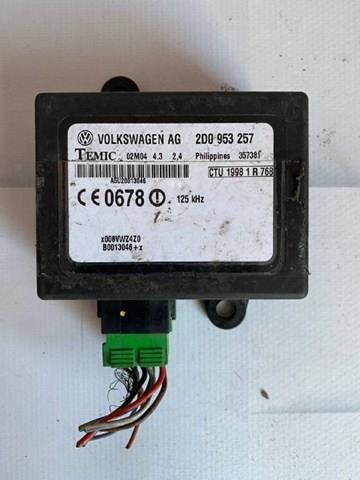 2D0953257 VAG