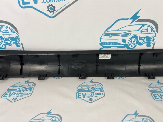 PTS76005ER Signeda Накладка зовнішня (молдинг) порога, правий