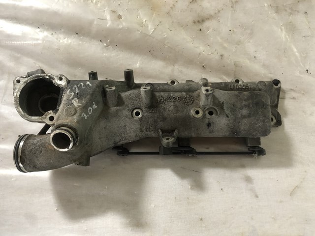 LF00052 Mercedes 