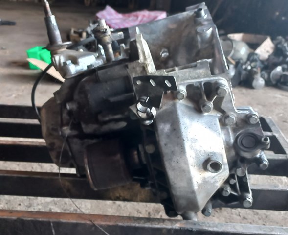 Коробка передач 20LM01 Peugeot/Citroen