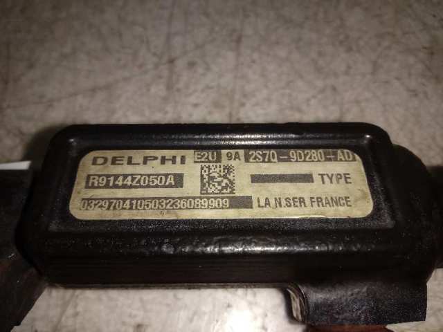  Ford 2S7Q9D280AD