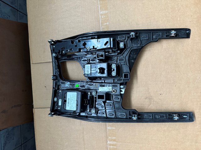  9370802 BMW