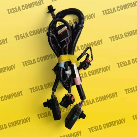  Tesla 256796100C ціна, від 318.57 USD