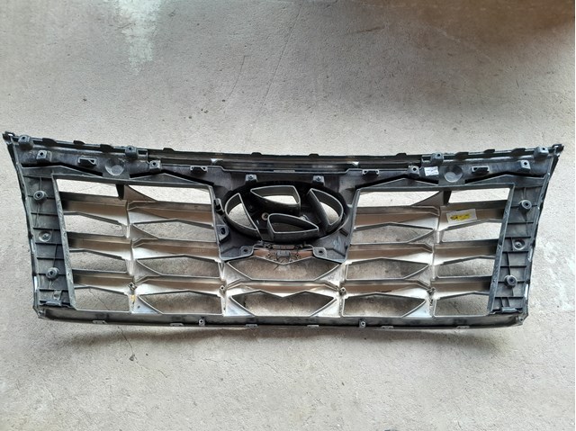 86350N7110 Hyundai/Kia Решітка радіатора