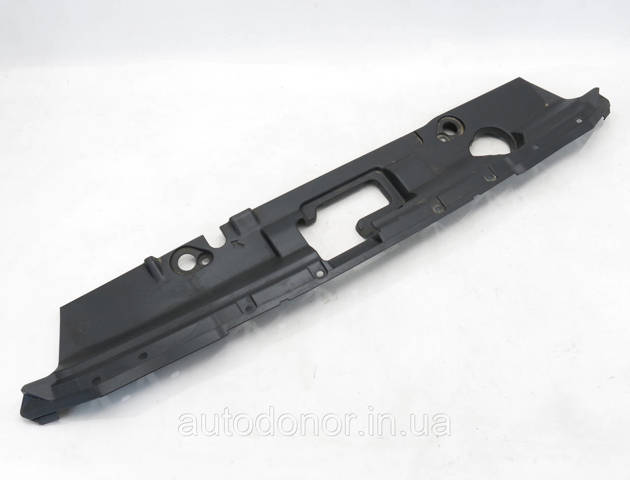 Купити 623225SA0B Nissan/Infiniti Накладка решітки радіатора нижня