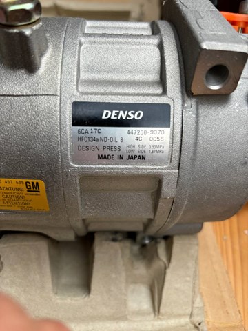 Насос кондиціонера General Motors 90457635