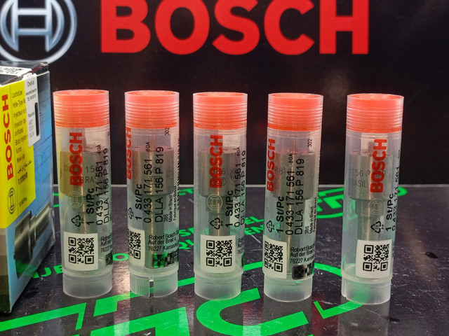 Розпилювач дизельної форсунки DLLA156P819 Bosch