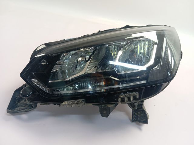 9823194080 Peugeot/Citroen Фара ліва передня