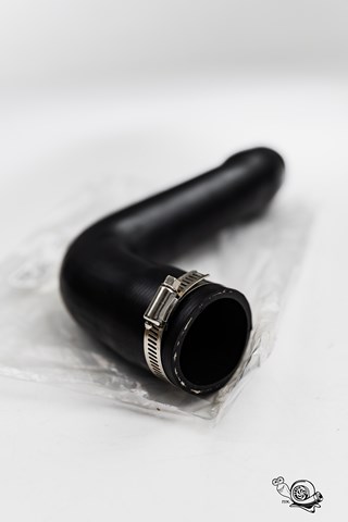 Шланг/патрубок интеркуллера Polcar 5770PT10 ціна, від 18.87 USD
