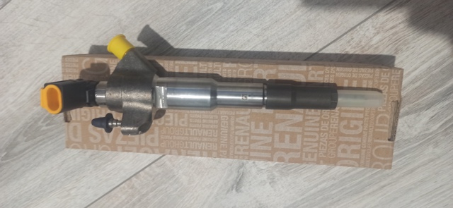 Форсунка паливна Opel 95529324 ціна, від 349.78 USD