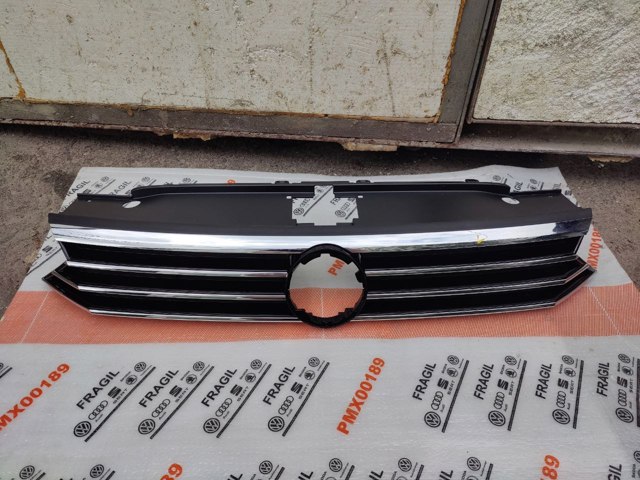 Купити 3G0853653 VAG Захисна решітка радіатора