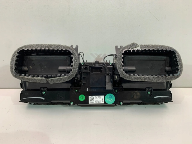 64114A176B0 BMW 