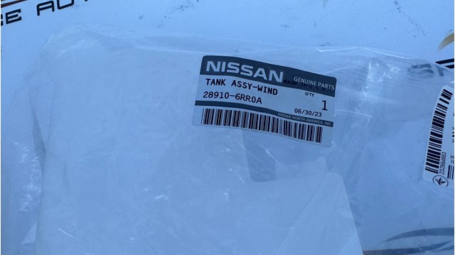 Купити 289106RR0A Nissan/Infiniti Бачок омивайки