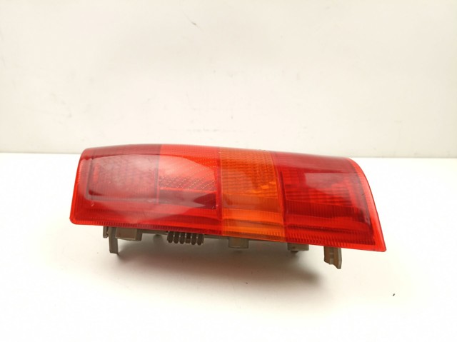 Ліхтар задній лівий Opel 90009950 ціна, від 22.71 USD
