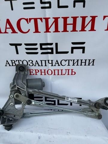165893600A Tesla Трапеція склоочисника