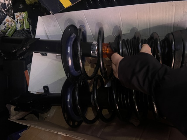 Пружина задня Toyota 4823106800 ціна, від 154.74 USD