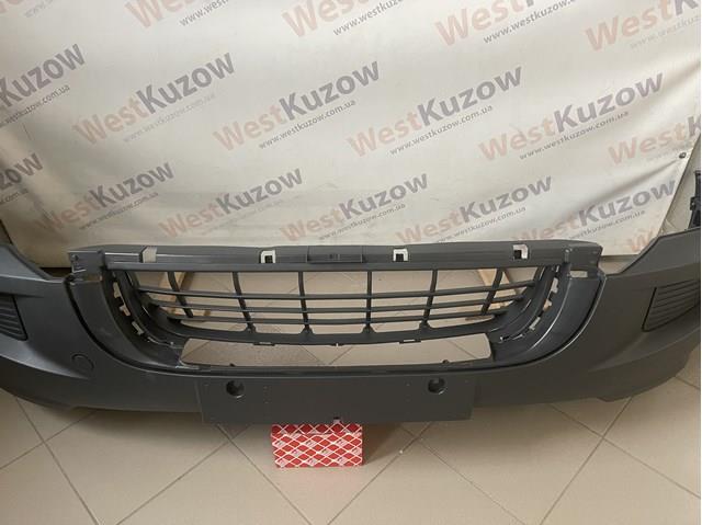 Передній бампер PVW04152BAI Signeda