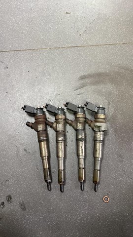 Купити 0445110216 BMW Форсунка дизельна в зборі, розпилювач + тримач